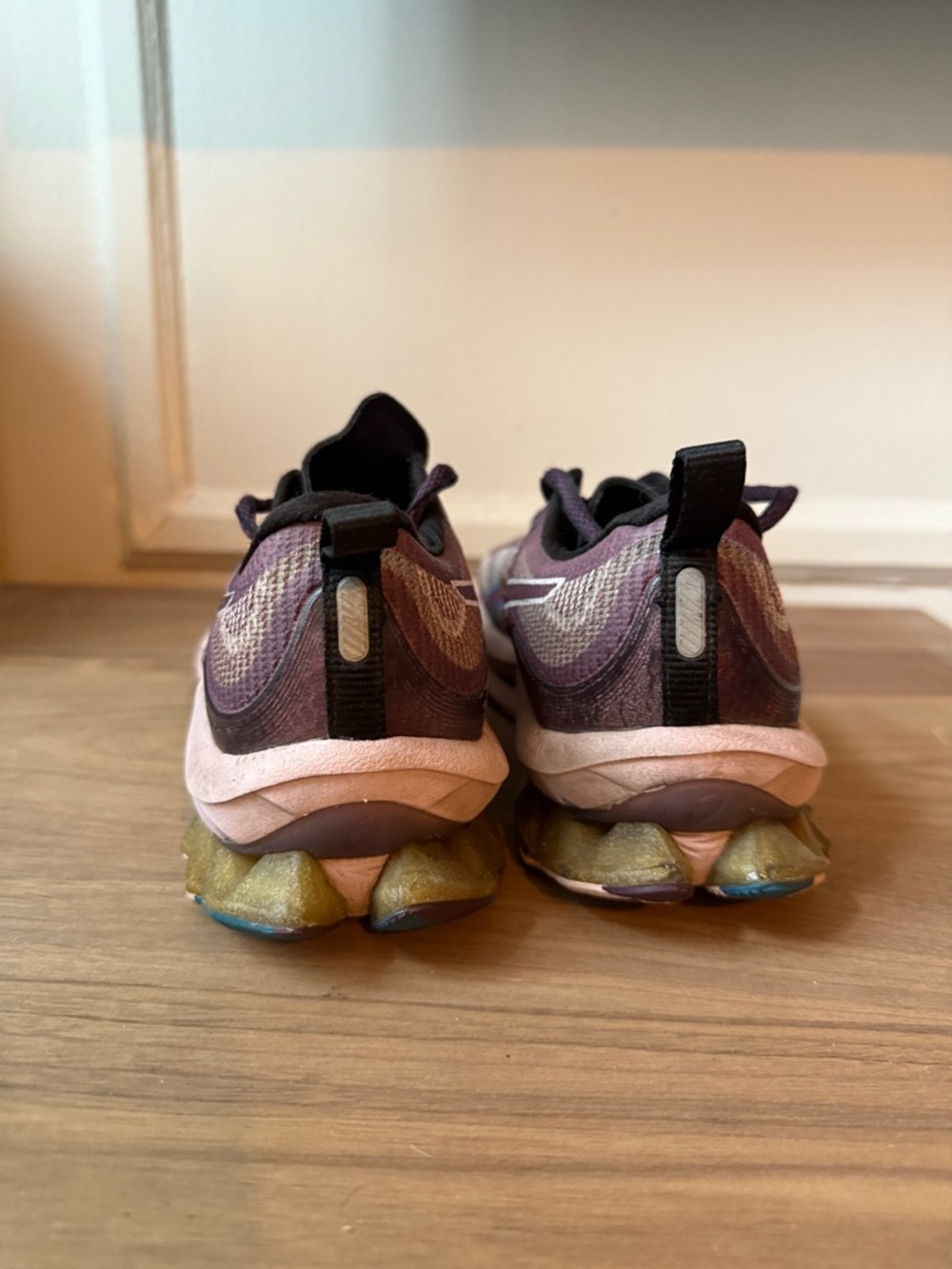 ASICS kinsei Running Sneakers in Purple and Pink - Picture 2 of 5